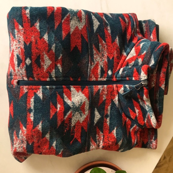 The North Face half zip pullover. Men’s small. - Picture 1 of 6